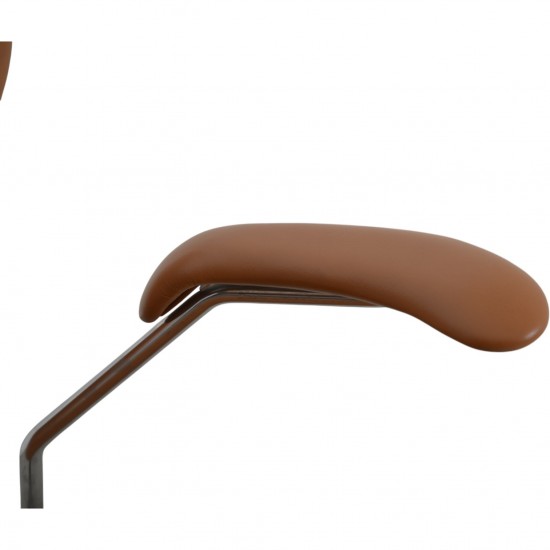 Arne Jacobsen 3207 Syver stol i cognac classic læder 1960'erne