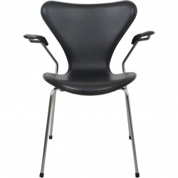 Arne Jacobsen 3207 Syver stol i sort Essential læder 2015