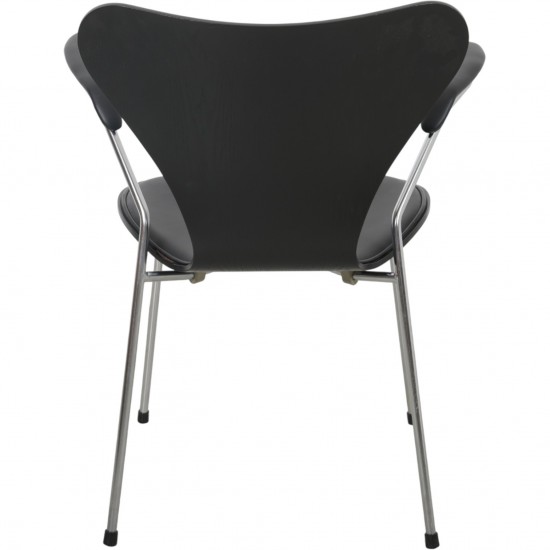 Arne Jacobsen 3207 Syver stol i sort Essential læder 2015