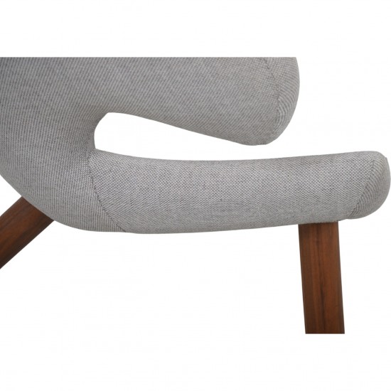 Finn Juhl Pelikan stol i gråt stof 2016