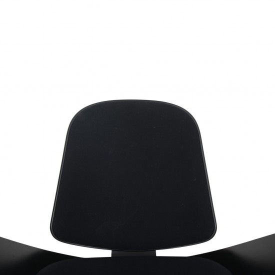 Hans Wegner sort CH07 shell chair 2012