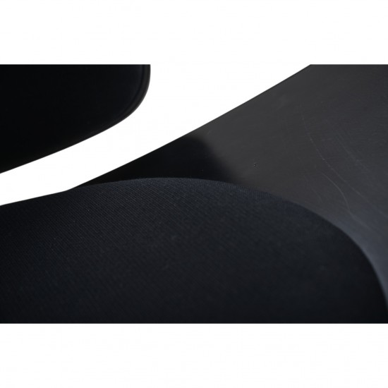 Hans Wegner sort CH07 shell chair 2012