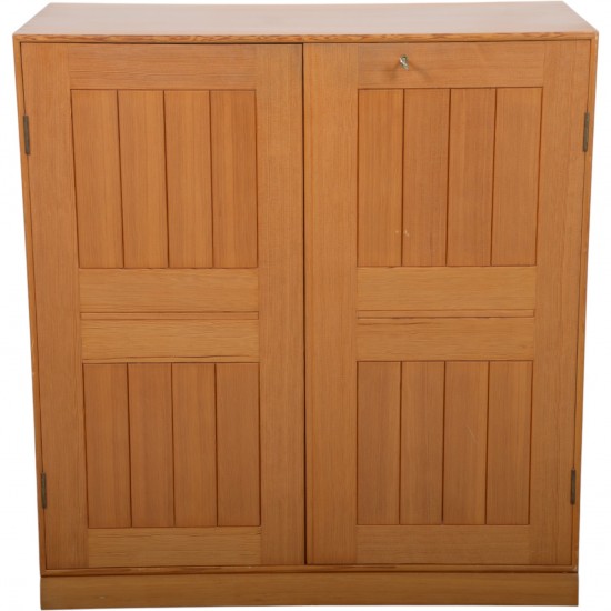 Mogens Koch Skab af Oregon Pine 1970'erne