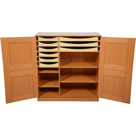 Mogens Koch Skab af Oregon pine 1970'erne