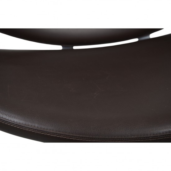 Erik Jørgensen Corona stol i brunt læder 2000'erne