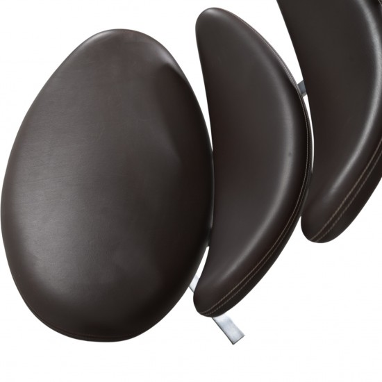 Erik Jørgensen Corona stol i brunt læder 2000'erne