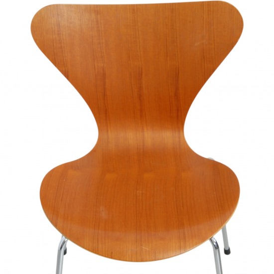 Sæt af 5 Arne Jacobsen Syver stole i Teak