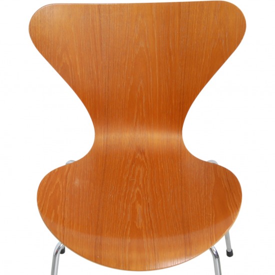 Sæt af 5 Arne Jacobsen Syver stole i Teak