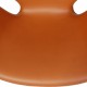 Arne Jacobsen Svane stol i whisky classic læder