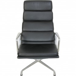 Charles Eames Ea222 loungestol i sort læder