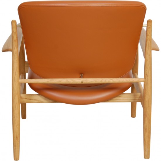 Finn Juhl France stol i cognac læder og eg