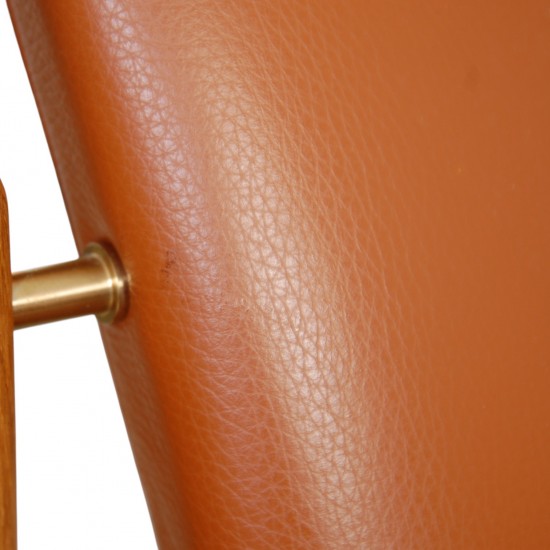 Finn Juhl France stol i cognac læder og eg