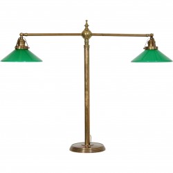 Vintage dobbeltarmet bordlampe i messing med grønne glasskærme