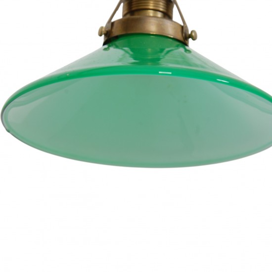 Vintage dobbeltarmet bordlampe i messing med grønne glasskærme