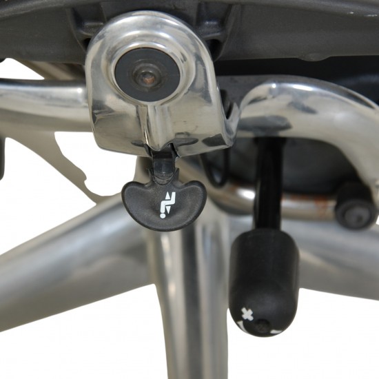 Herman Miller Aaron kontorstol aluminium