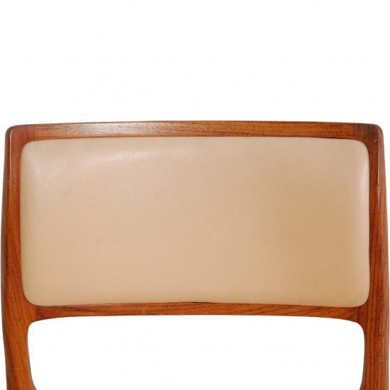 Sæt af 10 N.O Møller model 80 stole i palisander