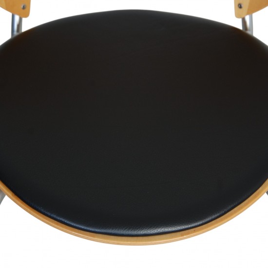 Nanna Ditzel Trinidad stol i bøg og sort læder