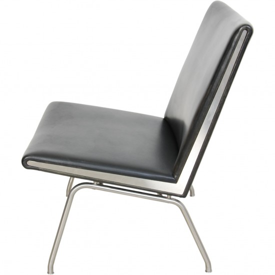 Hans Wegner AP-40 stol i sort læder