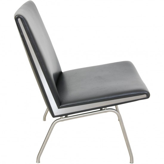 Hans Wegner AP-40 stol i sort læder