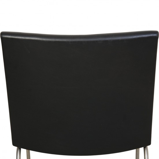 Hans Wegner AP-40 stol i sort læder