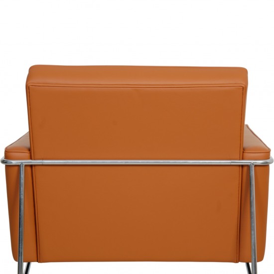 Arne Jacobsen 3301 Lufthavnsstol nybetrukket med Cognac bizon læder