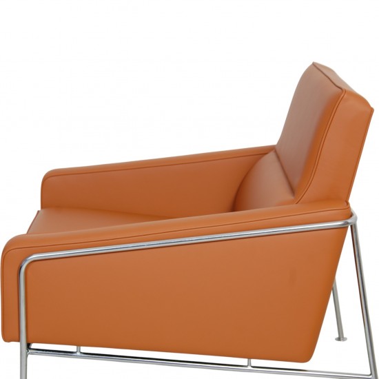 Arne Jacobsen 3301 Lufthavnsstol nybetrukket med Cognac bizon læder