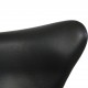 Arne Jacobsen Ægget stol i sort Aura læder 2017