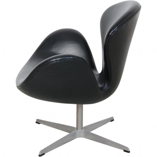 Arne Jacobsen Svane stol i sort læder 1980'erne