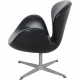 Arne Jacobsen Svane stol i sort læder 1980'erne