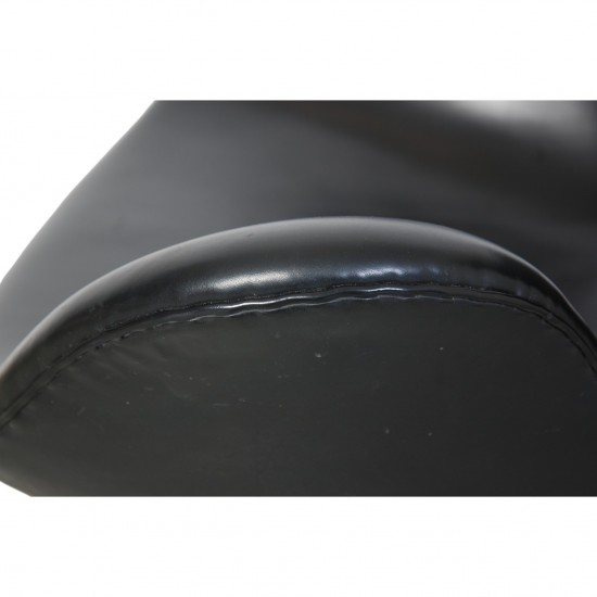 Arne Jacobsen Svane stol i sort læder 1980'erne