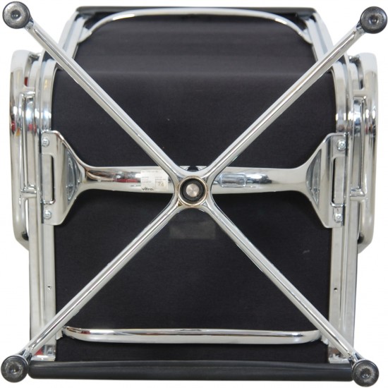 Charles Eames EA209 softpad stol i sort læder 2007