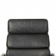 Charles Eames EA209 softpad stol i sort læder 2007