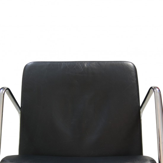 Charles Eames EA209 softpad stol i sort læder 2007