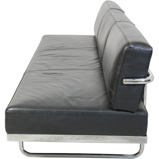 Le Corbusier LC5 3.personers sofa i sort læder 2010'erne