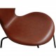 Set of 6 Arne Jacobsen seven chairs in brandy leather and black legs