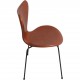 Set of 6 Arne Jacobsen seven chairs in brandy leather and black legs