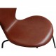 Set of 6 Arne Jacobsen seven chairs in brandy leather and black legs