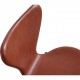 Set of 6 Arne Jacobsen seven chairs in brandy leather and black legs