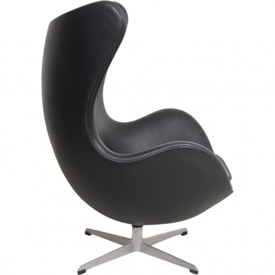 Arne Jacobsen Vintage Ægget stol i sort læder