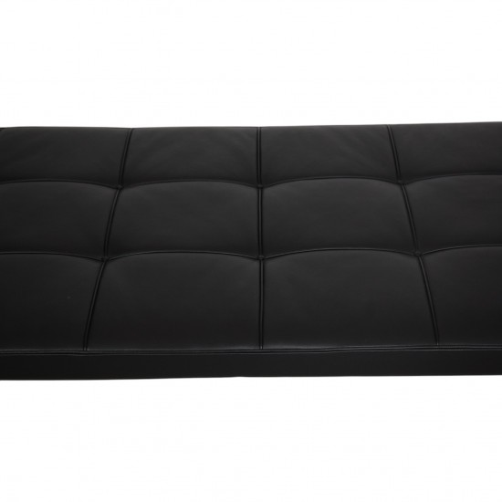 Poul Kjærholm PK80 daybed in black Aura leather
