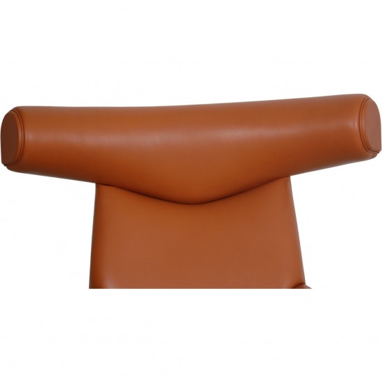 Hans Wegner OX chair med skammel i cognac læder