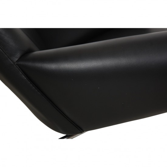 Hans Wegner OX chair in black leather
