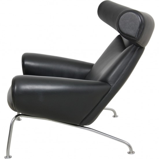 Hans Wegner OX chair in black leather