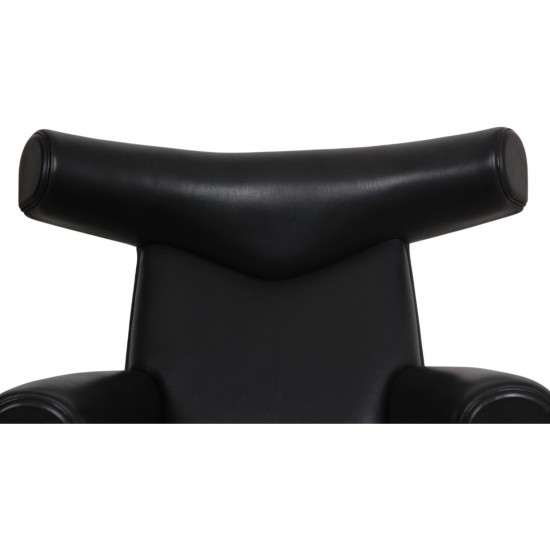 Hans Wegner OX chair in black leather