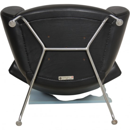 Hans Wegner OX chair in black leather