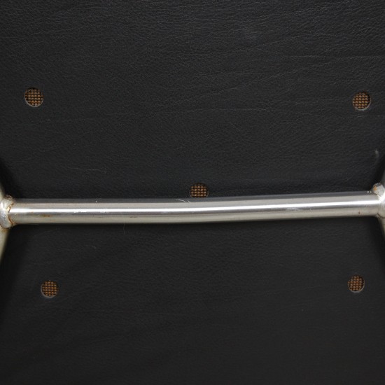 Hans Wegner OX chair in black leather