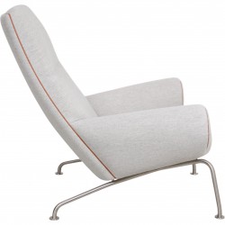 Hans Wegner Queen chair betrukket med Hallingdal stof