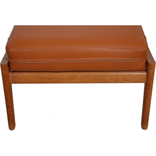 Hans Wegner GE290 skammel af eg