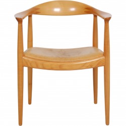 Hans Wegner The chair in cherry wood