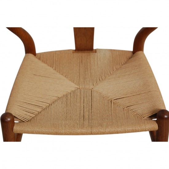 Sæt med 8 Hans Wegner Y-stole CH24 i røget eg